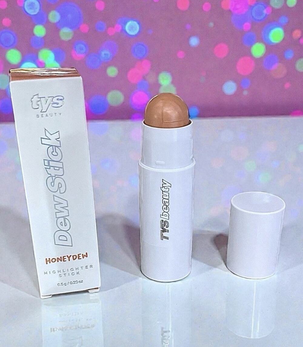 TYS Beauty Dew Stick Highlighter Stick in HONEYDEW 6.5g / 0.23 oz NEW IN BOX